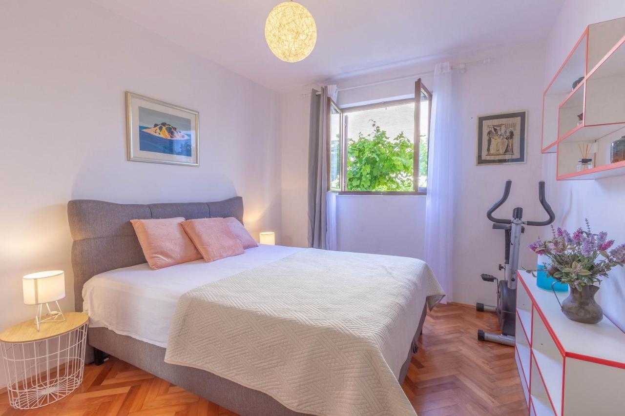 פודסטראנה Apartman Dag מראה חיצוני תמונה