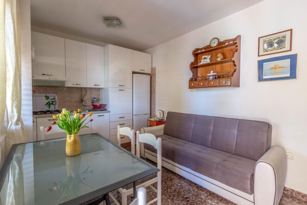 פודסטראנה Apartman Dag מראה חיצוני תמונה