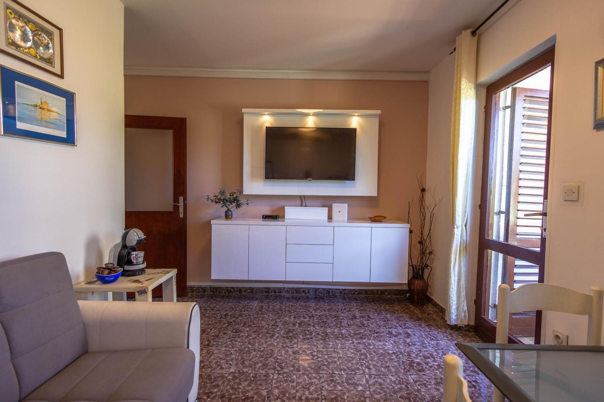 פודסטראנה Apartman Dag מראה חיצוני תמונה
