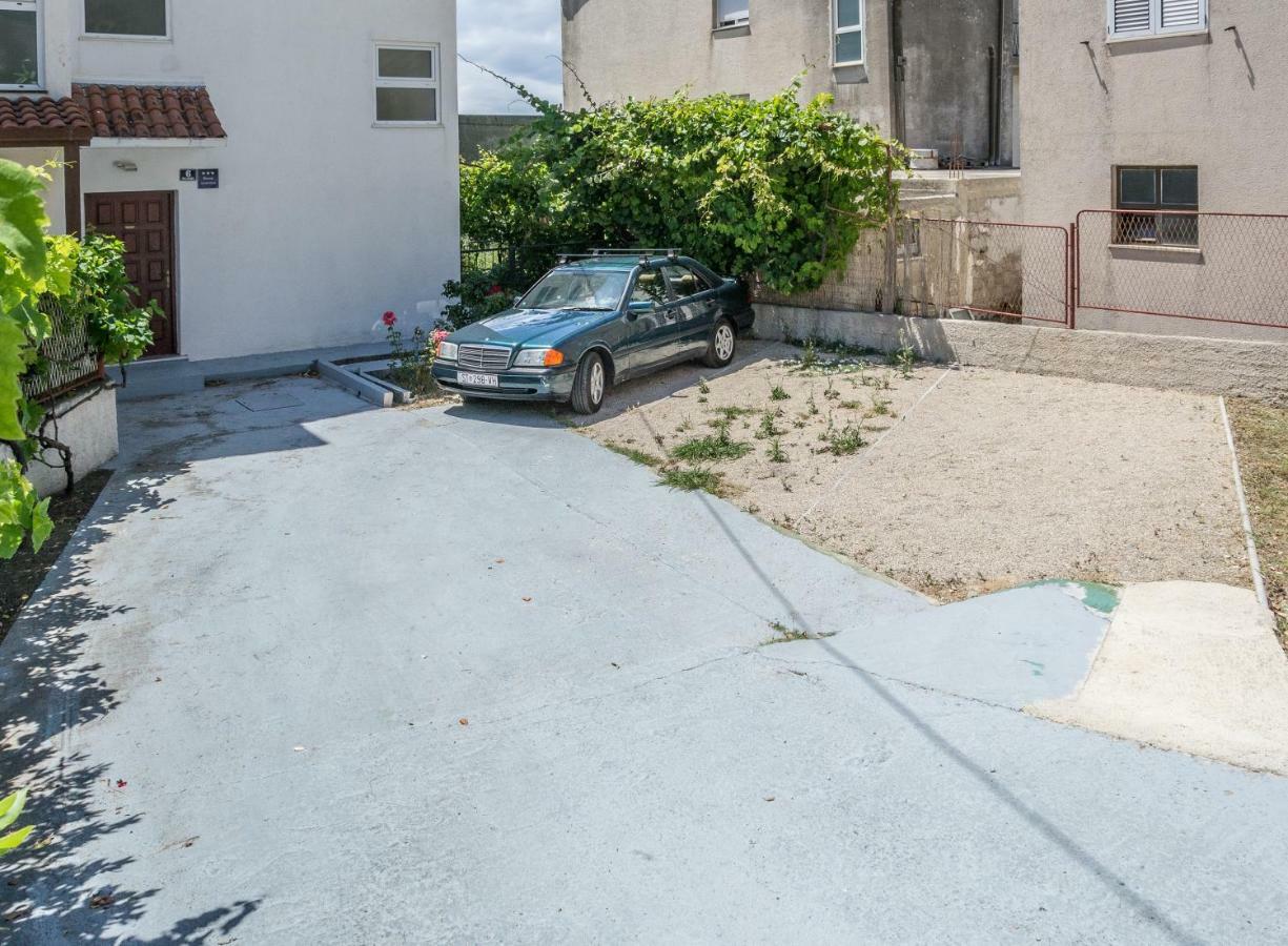 פודסטראנה Apartman Dag מראה חיצוני תמונה